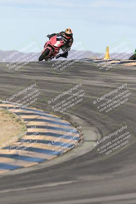 media/Nov-16-2025-Race Pace (Sun) [[8c5fa54630]]/Verified Riders/1-Turns 9 and 10 (925am)/